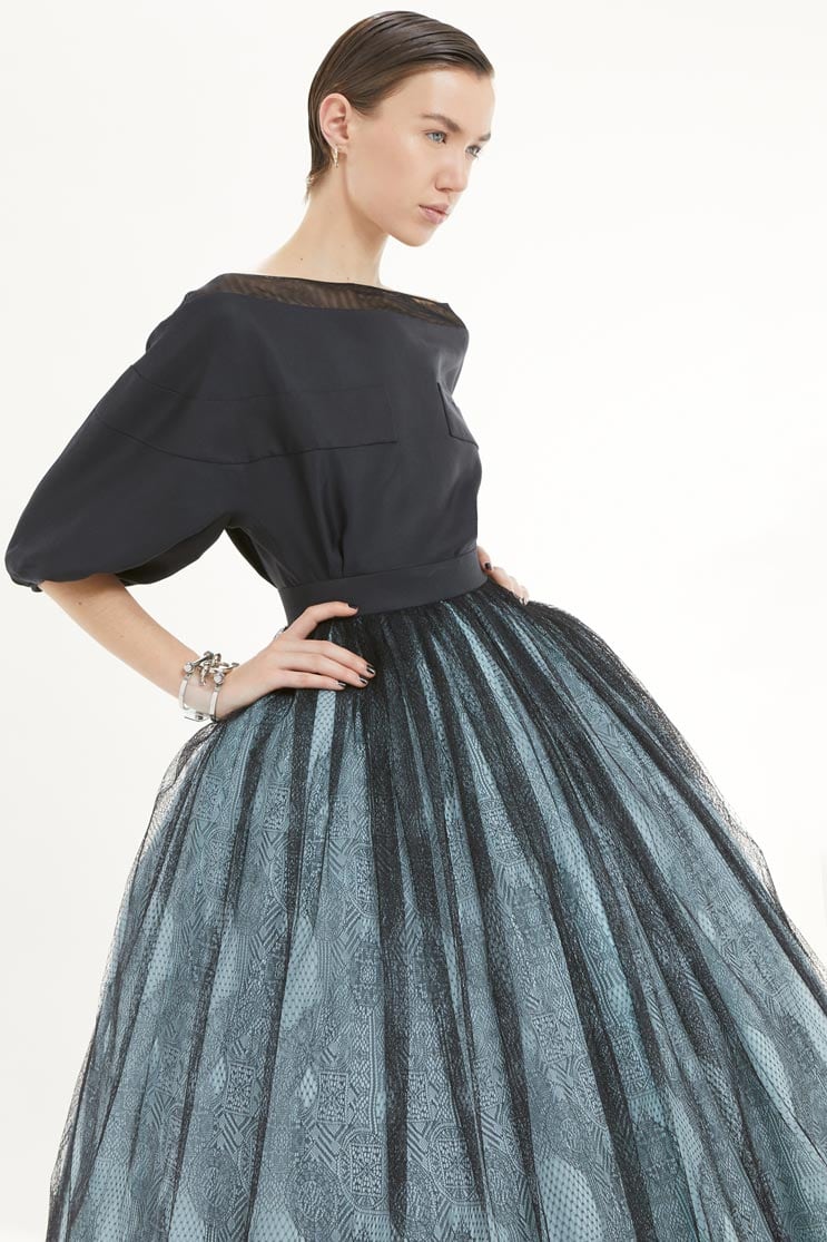 LOOK 4 - ROBE CRINOLINE